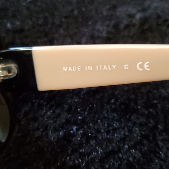 Chanel Sunglasses , FIRM PRICE - Picture 5 of 8